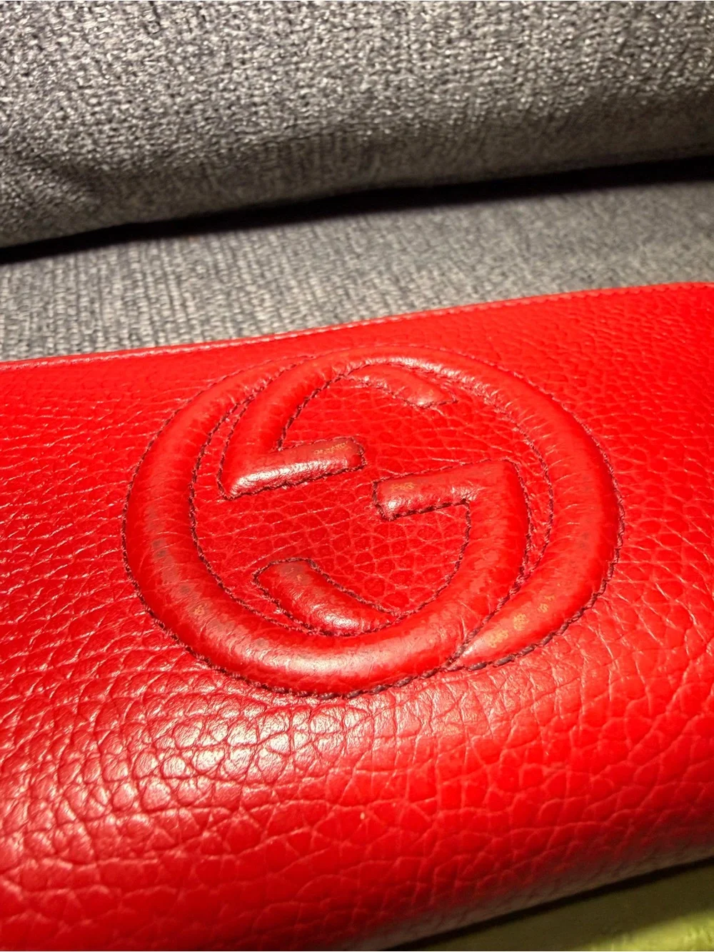 Gucci Soho GG logo zip-around Red Leather wallet Authentic